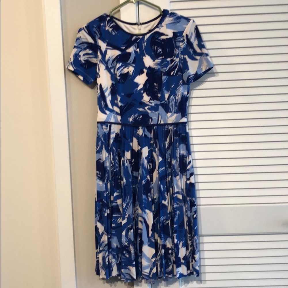 Maggy London beautiful flower dress